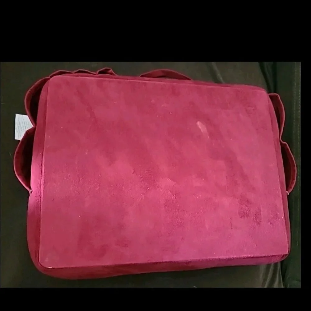 Combination Laptop/Tablet Hardcover Case (Comfyable) And Lap Pillow (Simplyhome)